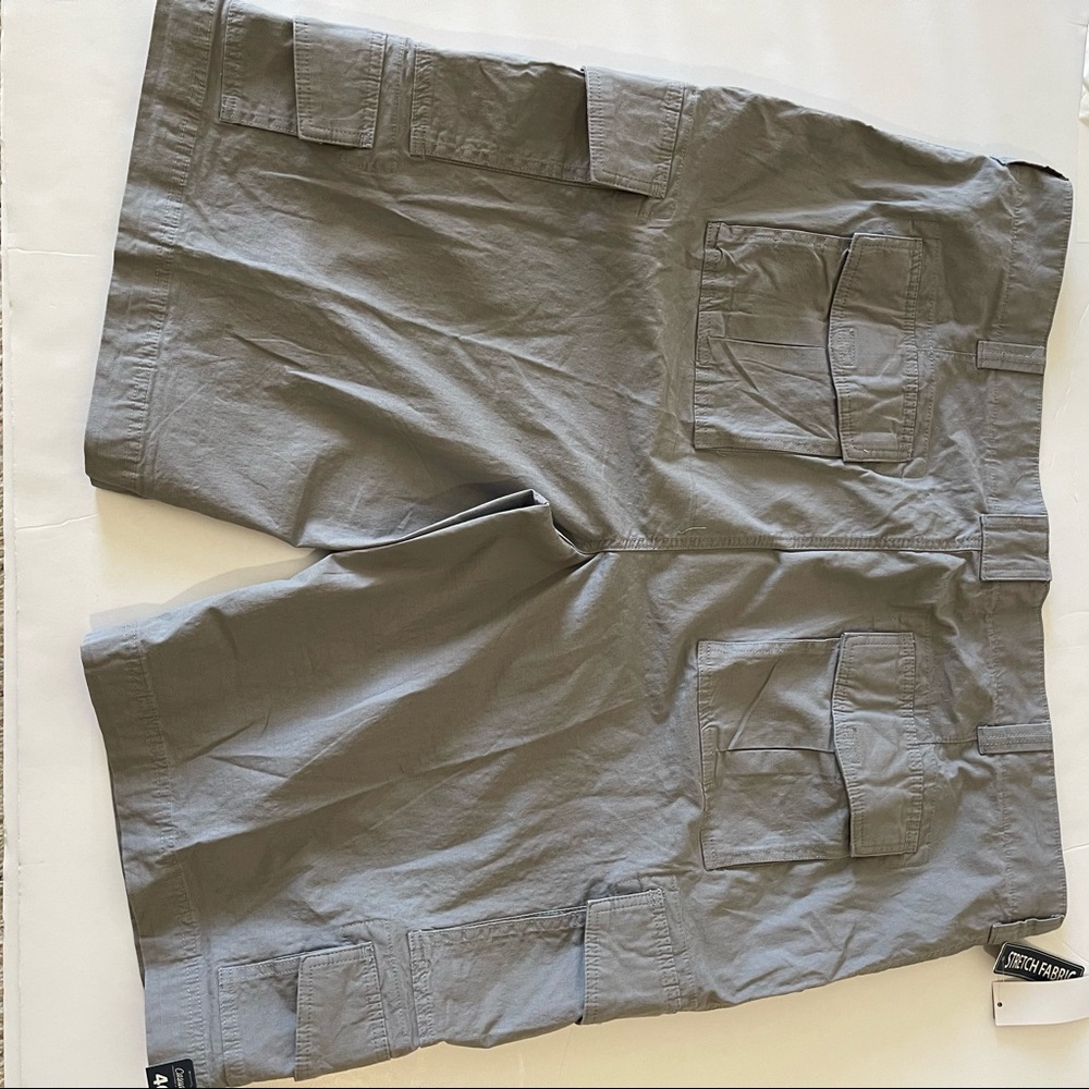 Classic Fit Big Man Cargo Shorts - Picture 5 of 14
